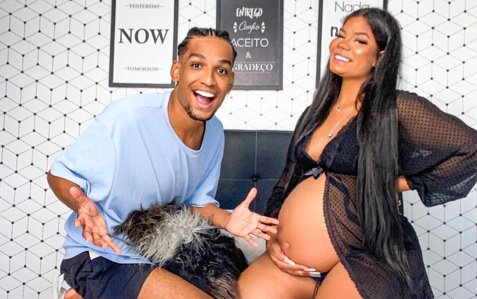 Em busca do parto humanizado, casal de youtubers recorre ao SUS