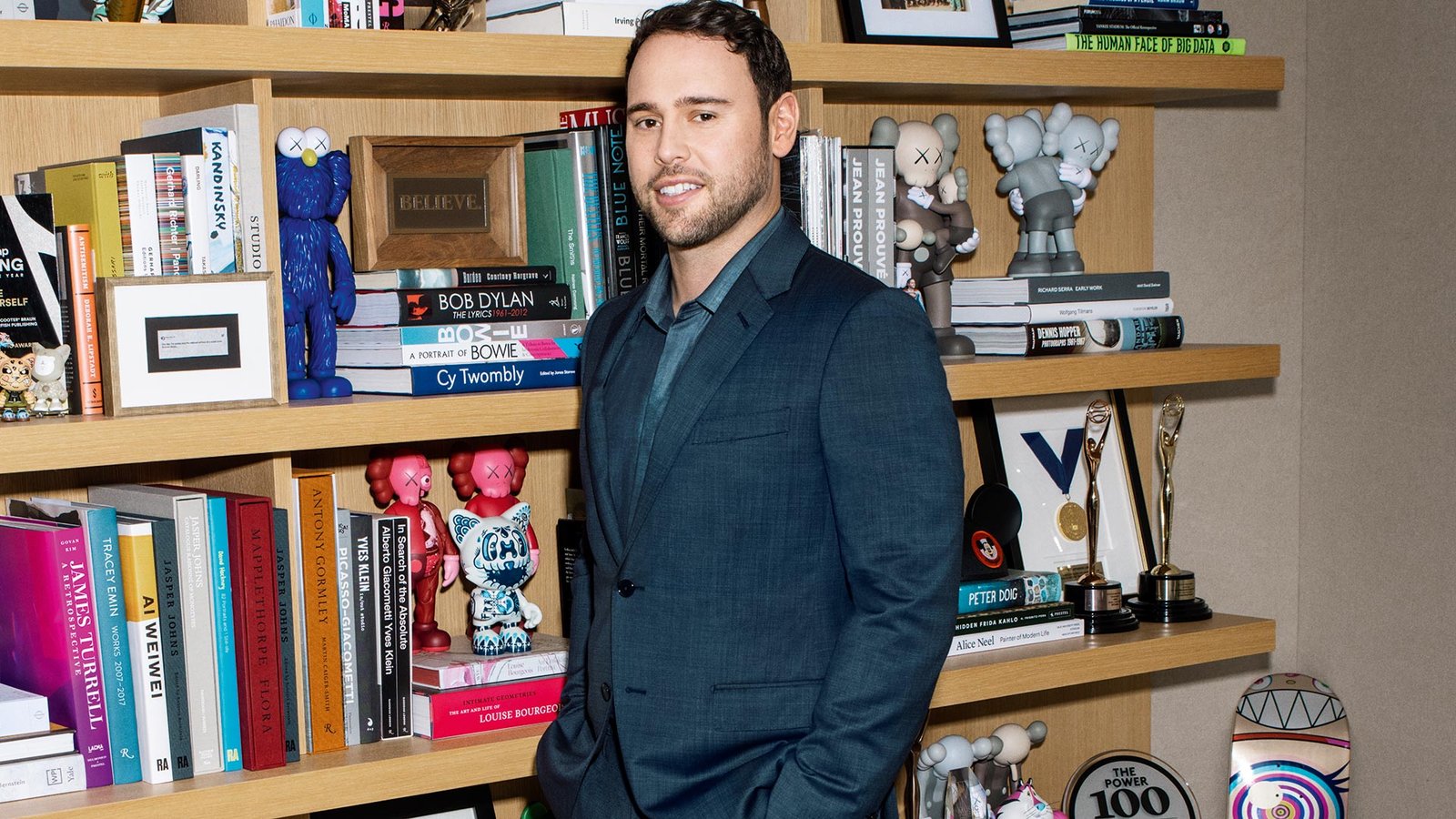 Scooter Braun comemora o fato de seus agenciados dominarem top 5 de mais ouvintes no Spotify