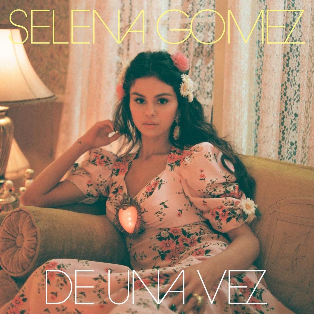 Capa de "De Una Vez", single de Selena Gomez (Foto: Divulgação)