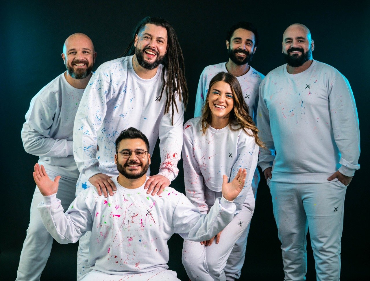 EXCLUSIVO | Confira a prévia do clipe de “Me deixa”, parceria entre Maneva e Cynthia Luz