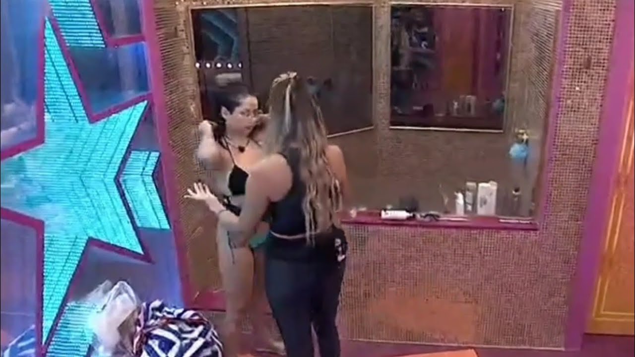 juliette rejeita abraço sarah