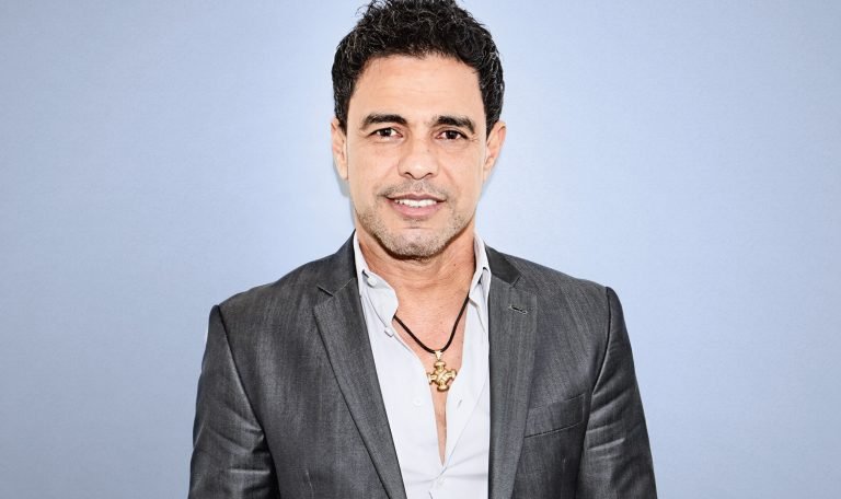 Zezé Di Camargo se presenteia com jatinho executivo em seu aniversário de 64 anos 47 Zezé Di Camargo