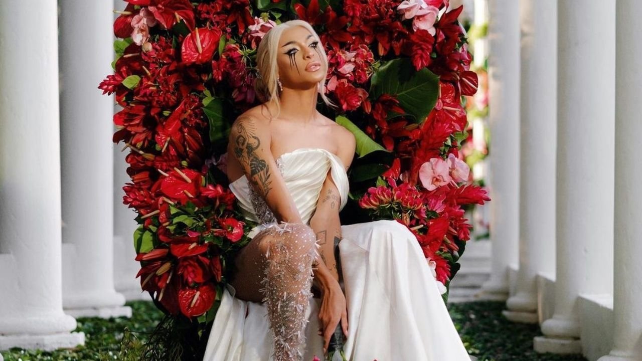 lançamentos pabllo vittar ama sofre chora