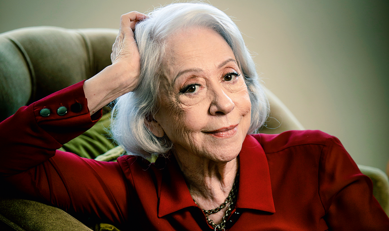 Fernanda Montenegro completa 97 anos; relembre o início da carreira da atriz na televisão 51 fernanda montenegro