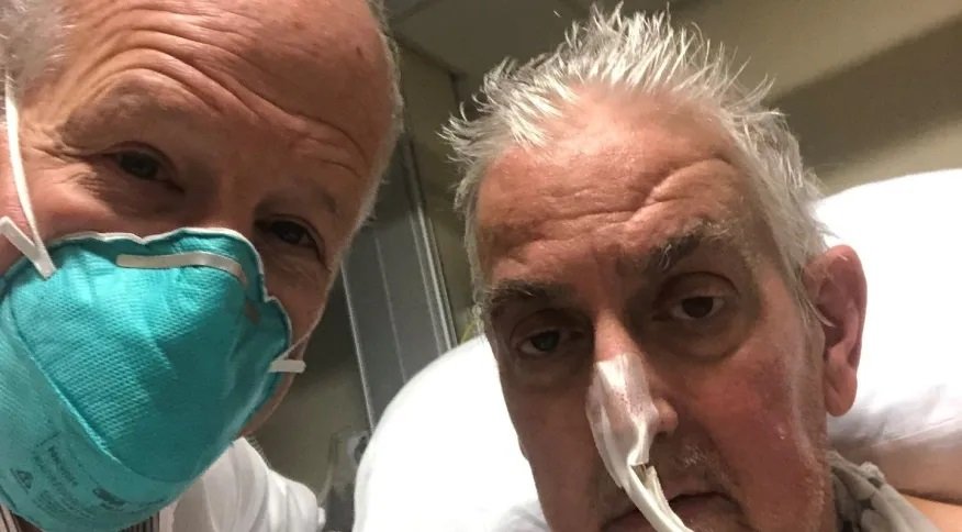 Homem que recebeu coração de porco morre 2 meses após transplante