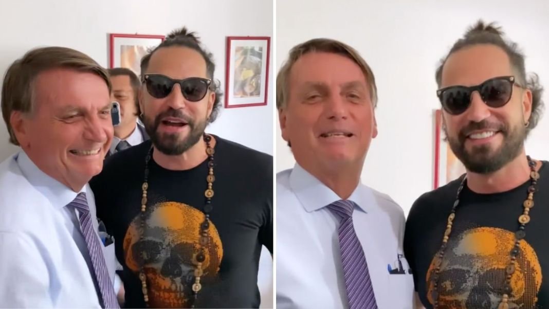 Latino se encontra com Bolsonaro e diz prever o futuro: "Já está reeleito"