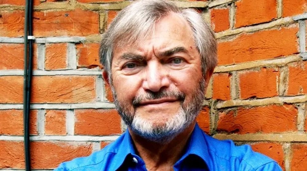 morre Monty Norman 94 anos