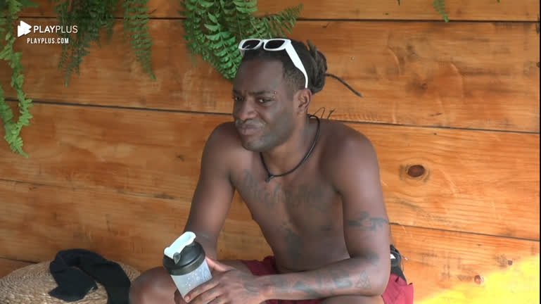 'A Fazenda 14': Pelé sofre ataques racistas nas redes sociais e equipe aciona a justiça 47 'A Fazenda 14': Pelé sofre ataques racistas nas redes sociais e equipe aciona a justiça