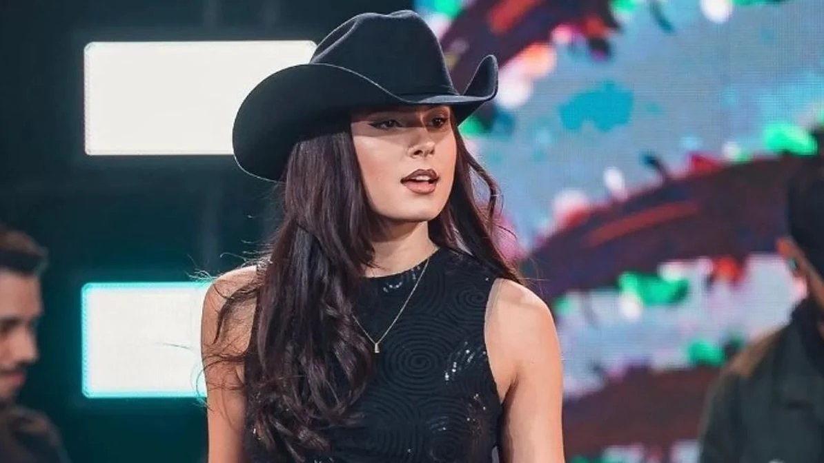 Ana Castela