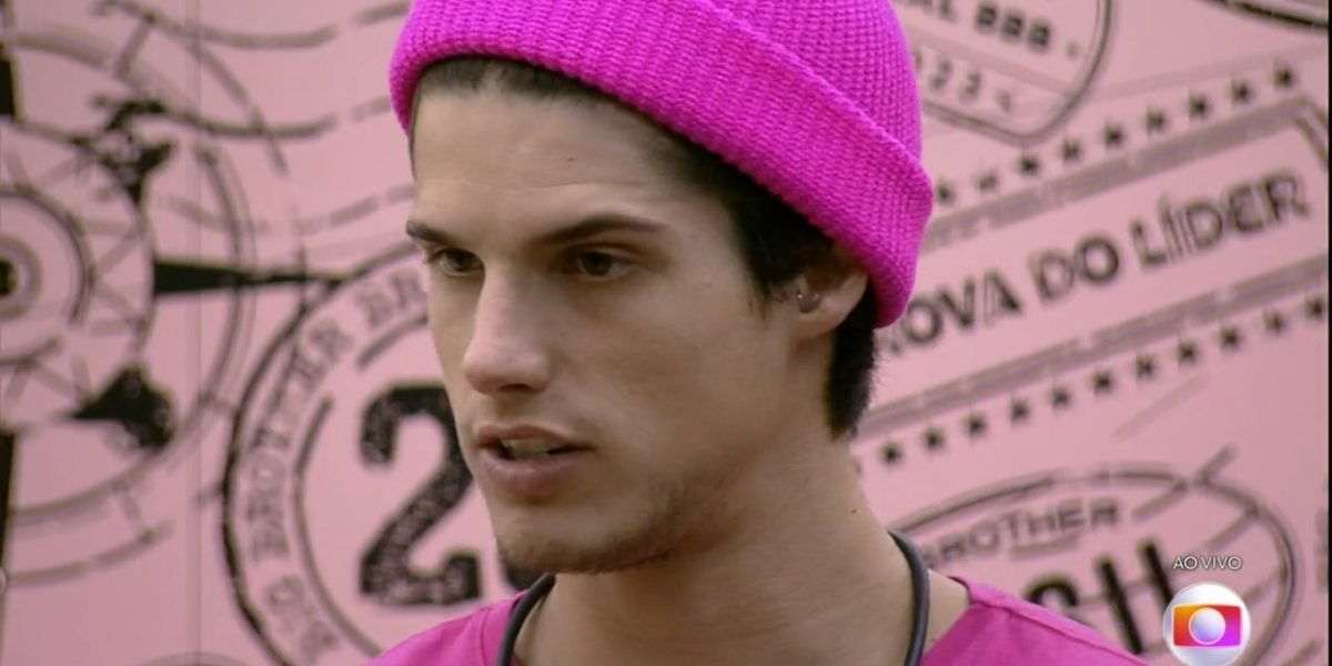 BBB 23: Ao vivo, Tadeu Schimidt chama a atenção de Gabriel Fop: "Tóxico"; vídeo