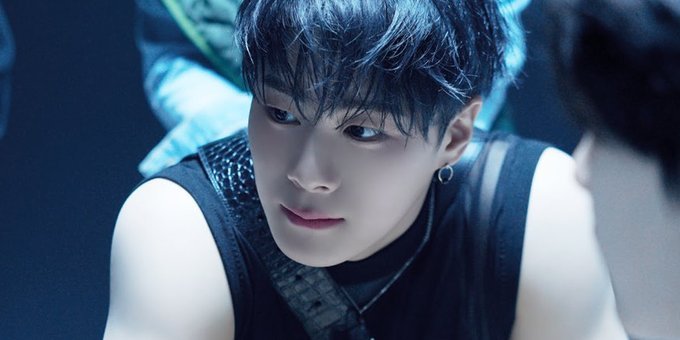 Moonbin