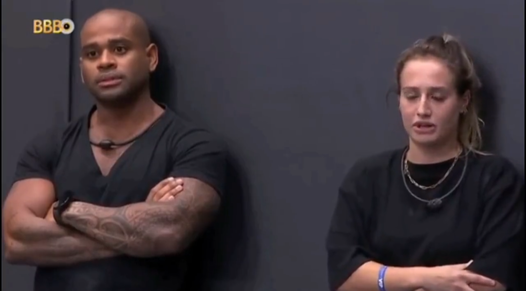BBB23: Após briga com Cezar, Bruna cogita desistir do programa