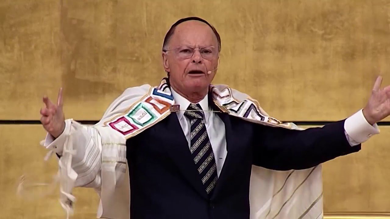 Igreja Universal é condenada a devolver dinheiro doado por fiel