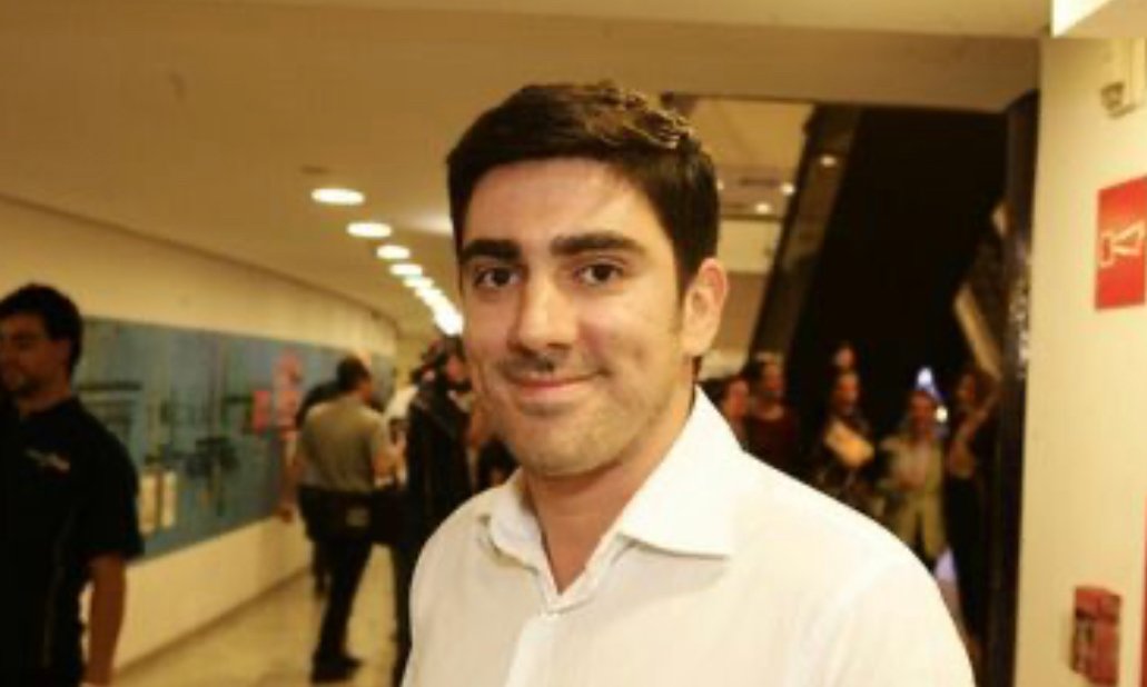 Marcelo Adnet deixa a Globo após uma década