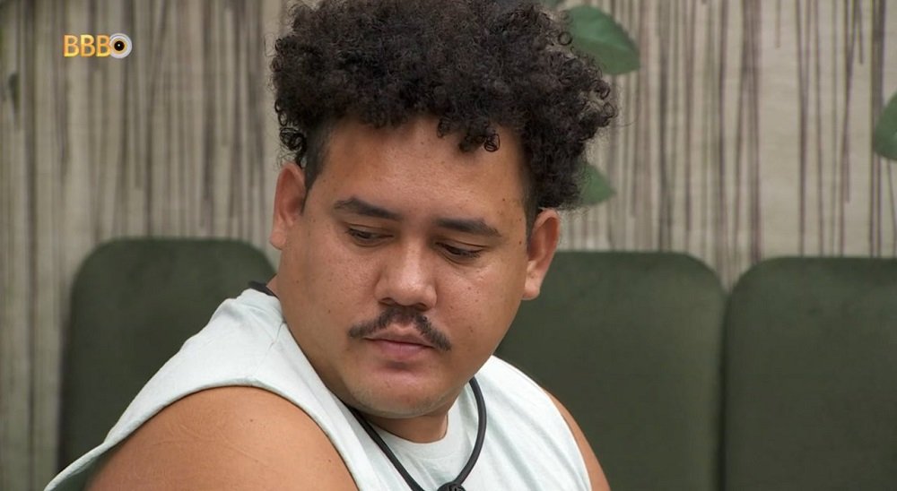 lucas buda infiel boninho