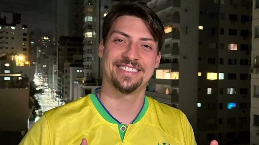 renan bolsonaro anuncia ferias