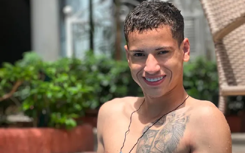 Vídeo de Manim Vaqueiro na piscina viraliza por motivo inusitado: "Fiquei até surda" 1 Manim Vaqueiro