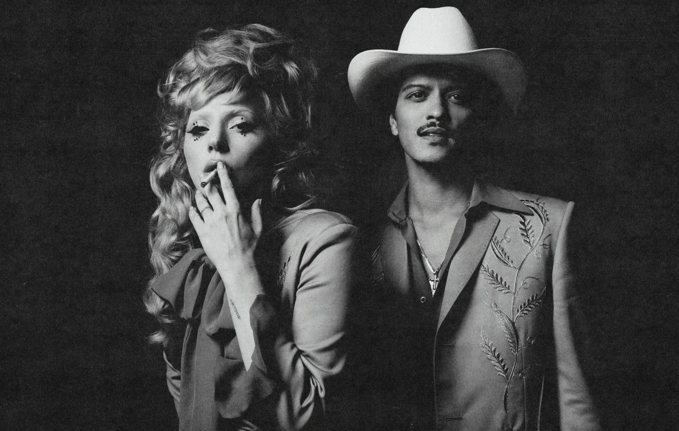 "Die With a Smile" retorna ao topo da Billboard 100