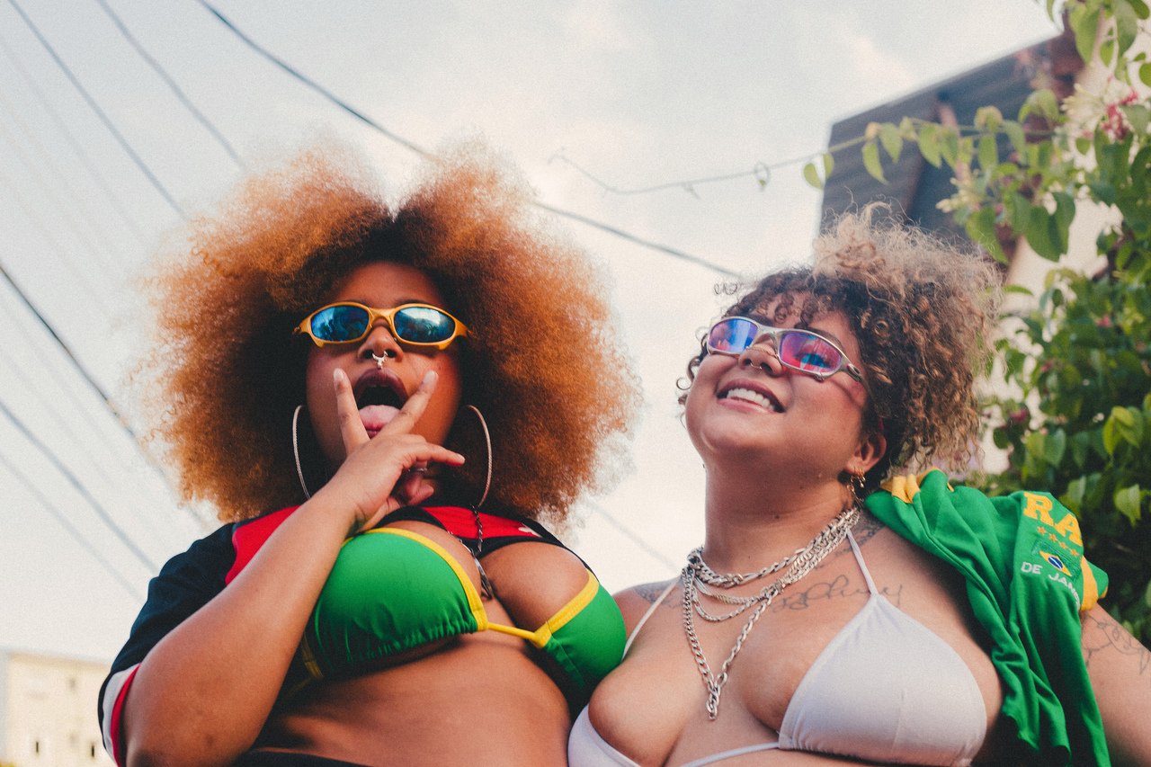 KING Saints e Mac Júlia estão de "Unha Curtinha" em collab que celebra a liberdade 