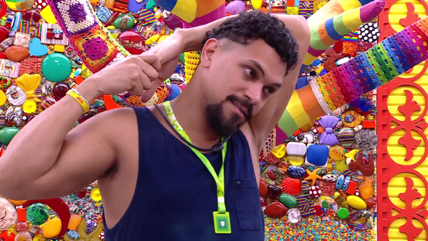 "Pomba Suja": Vinícius xinga participante e termo repercute
