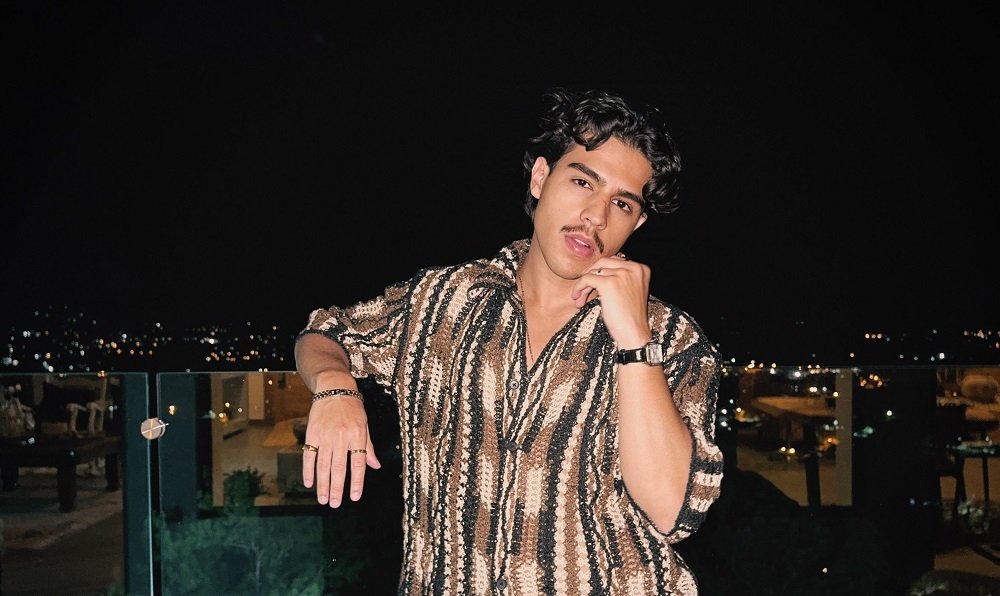 Jotta R espalha boas vibrações com novo single: “Quis passar uma mensagem positiva para quem me ouve”