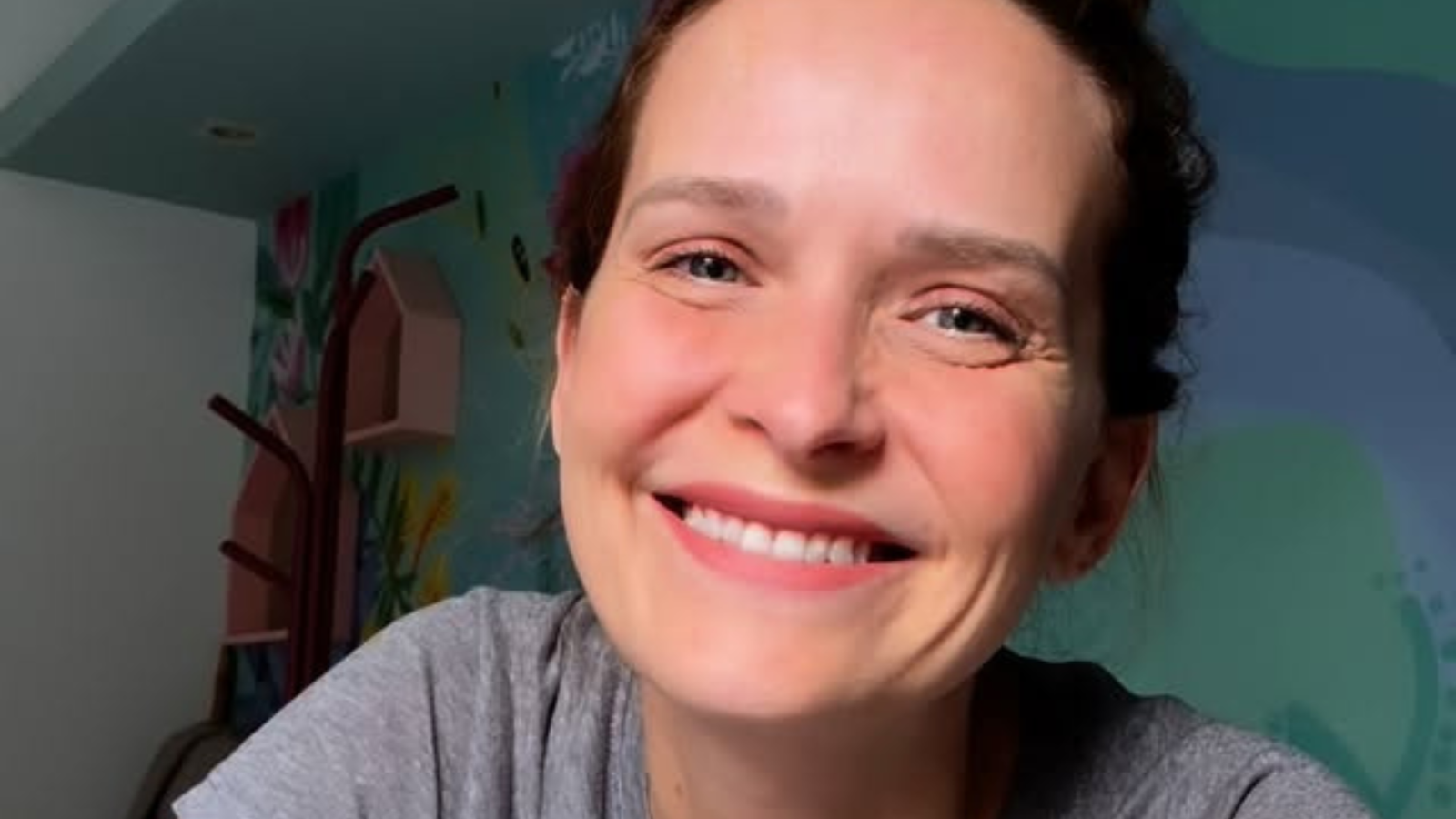 Fernanda Rodrigues anuncia volta de câncer e nova cirurgia