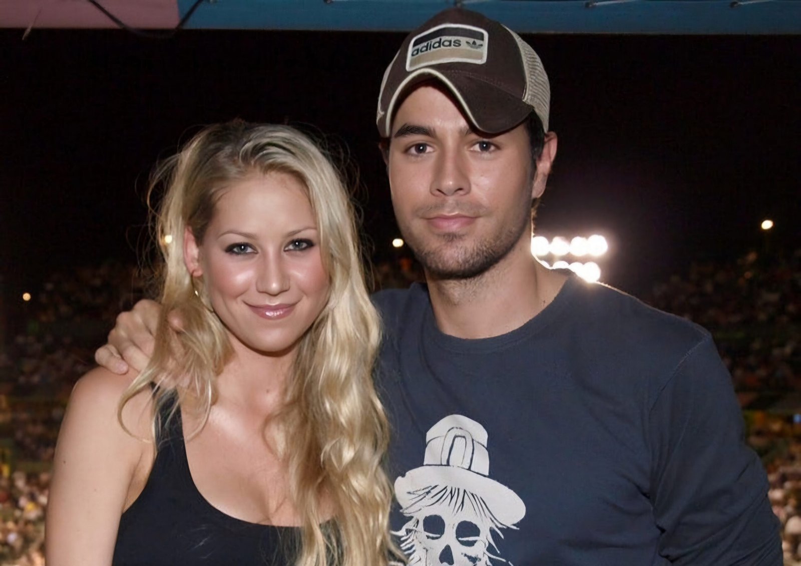 Enrique Iglesias e Anna Kournikova esperam quarto filho: “Extasiados”