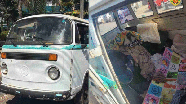 homem sequestro kombi