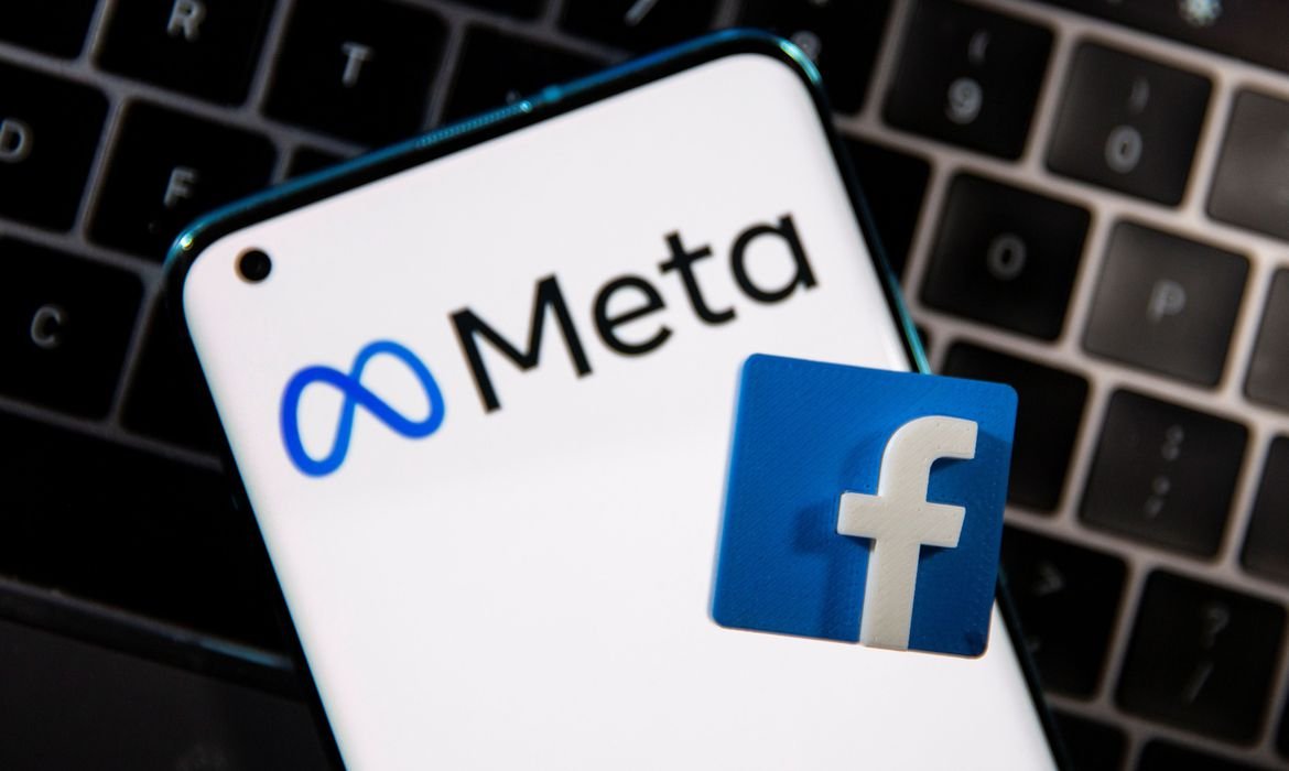 Meta é acusada de permitir que IA conversasse de forma sensual com crianças, aponta Reuters