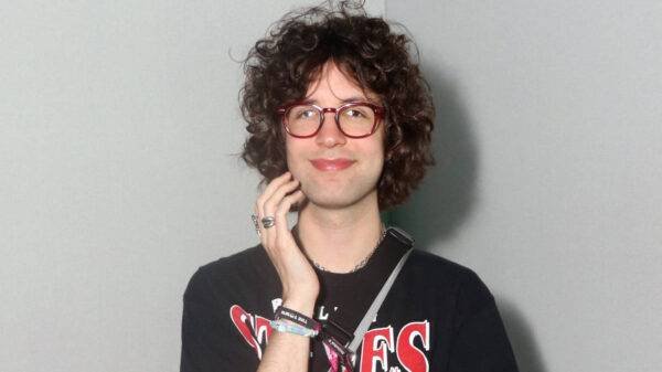 Lucas Jagger se diz envergonhado com bandeira dos EUA em manifestações brasileiras