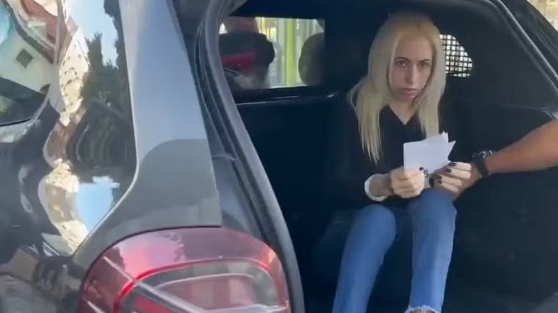 Influenciadora conhecida como “Lady Gaga” é presa na Bahia por extorsão e perseguição