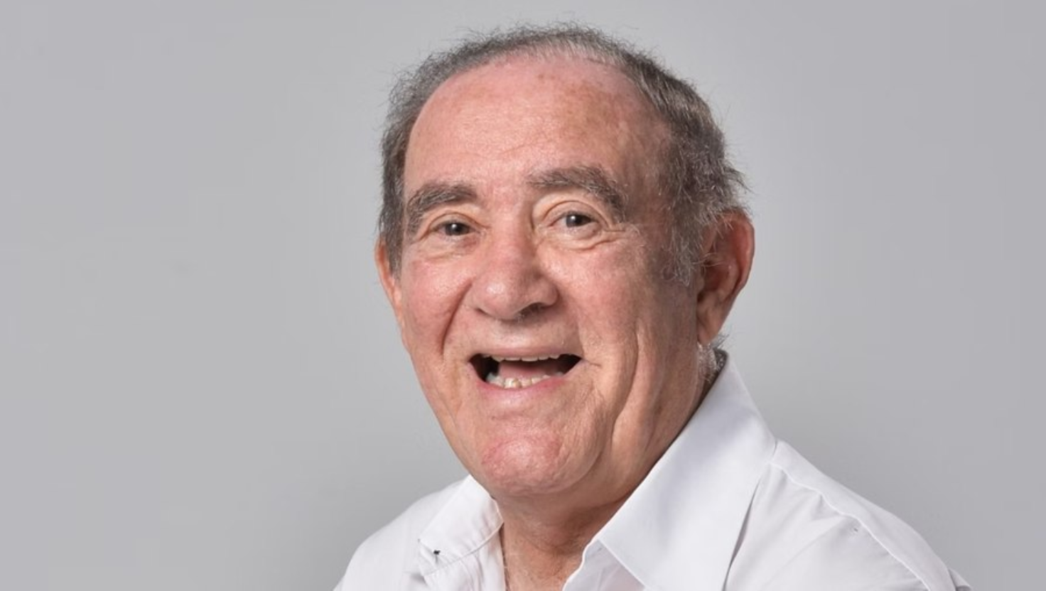 Prefeitura do Rio pede bloqueio de mansão de Renato Aragão por dívida de IPTU