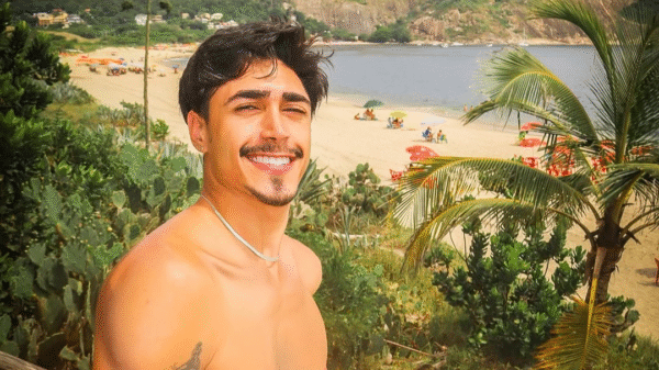 Influencer Lucas Fernandes assume publicamente sua sexualidade após flagra em shopping