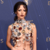 Veja os looks dos famosos no tapete vermelho do Emmy 2025