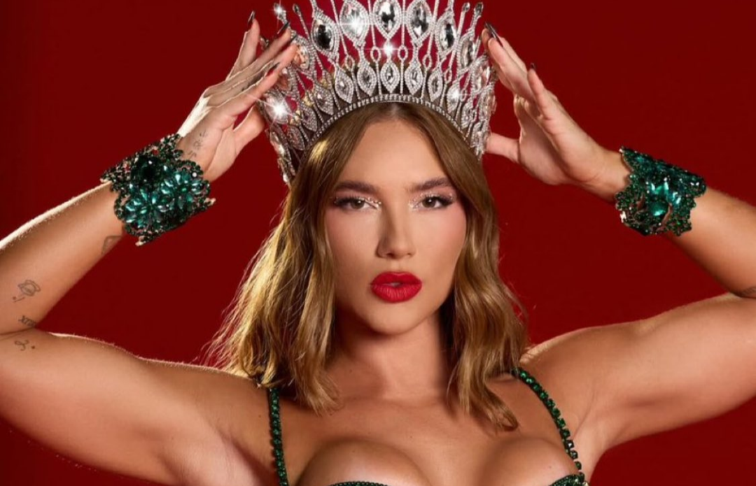 Virgínia Fonseca é coroada nova rainha de bateria da Grande Rio