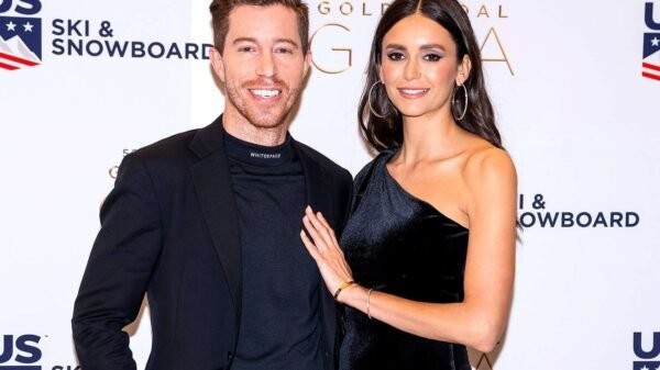 Nina Dobrev e Shaun White terminam noivado após cinco anos juntos: “Amor e respeito”