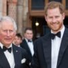 Príncipe Harry nega boatos sobre reencontro com o pai, Rei Charles III