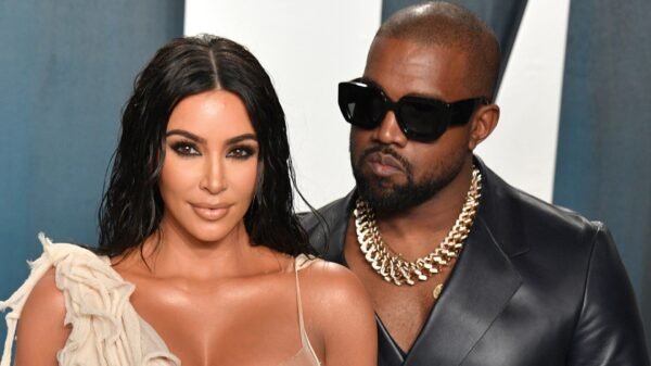 Kim Kardashian revela motivo do fim do casamento com Kanye West: “Eu tive que me salvar”