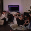 Streamer dá à luz durante transmissão ao vivo e choca internautas 'Foi longe demais'