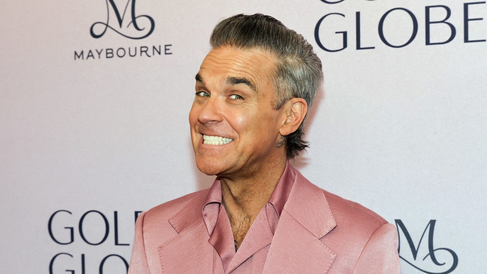 Robbie Williams revela conviver com síndrome de Tourette: “Não desaparece”