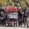Mistério em Vale Tudo: velório de Odete Roitman traz pista decisiva sobre o assassino
