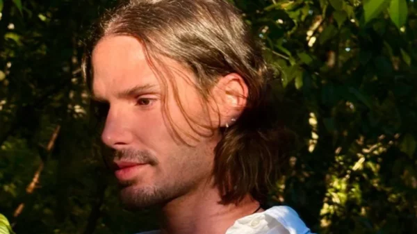 Confirmado em 'A Fazenda 18', Jonatas Faro quase foi preso por dívida de pensão; relembre