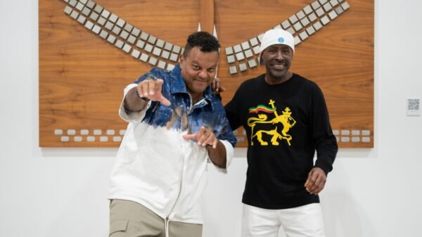 Veja a letra de “Som do Amor (Sound of Love)”, colaboração entre Alma Djem e Pato Banton