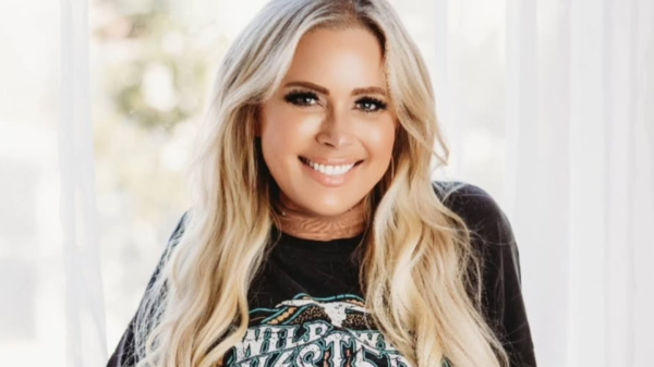 Estrela de reality show emociona fãs ao deixar mensagem anunciando a própria morte aos 45 anos