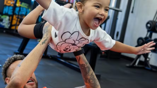 Neymar com a filha, Mavie — Foto: Reprodução/Instagram