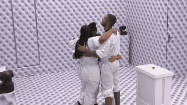 BBB 26: dinâmica do Quarto Branco gera revolta entre participantes e críticas à Globo