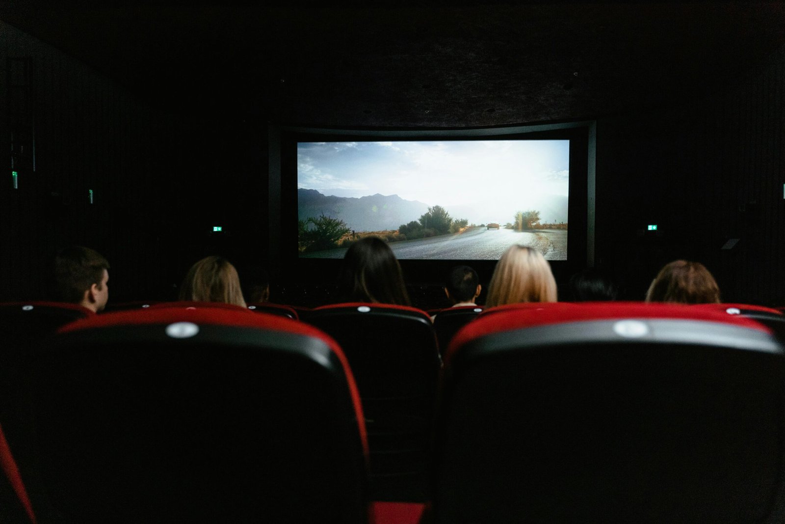 Entre a telona e o mercado real: casas e apartamentos que viraram ícones do cinema brasileiro