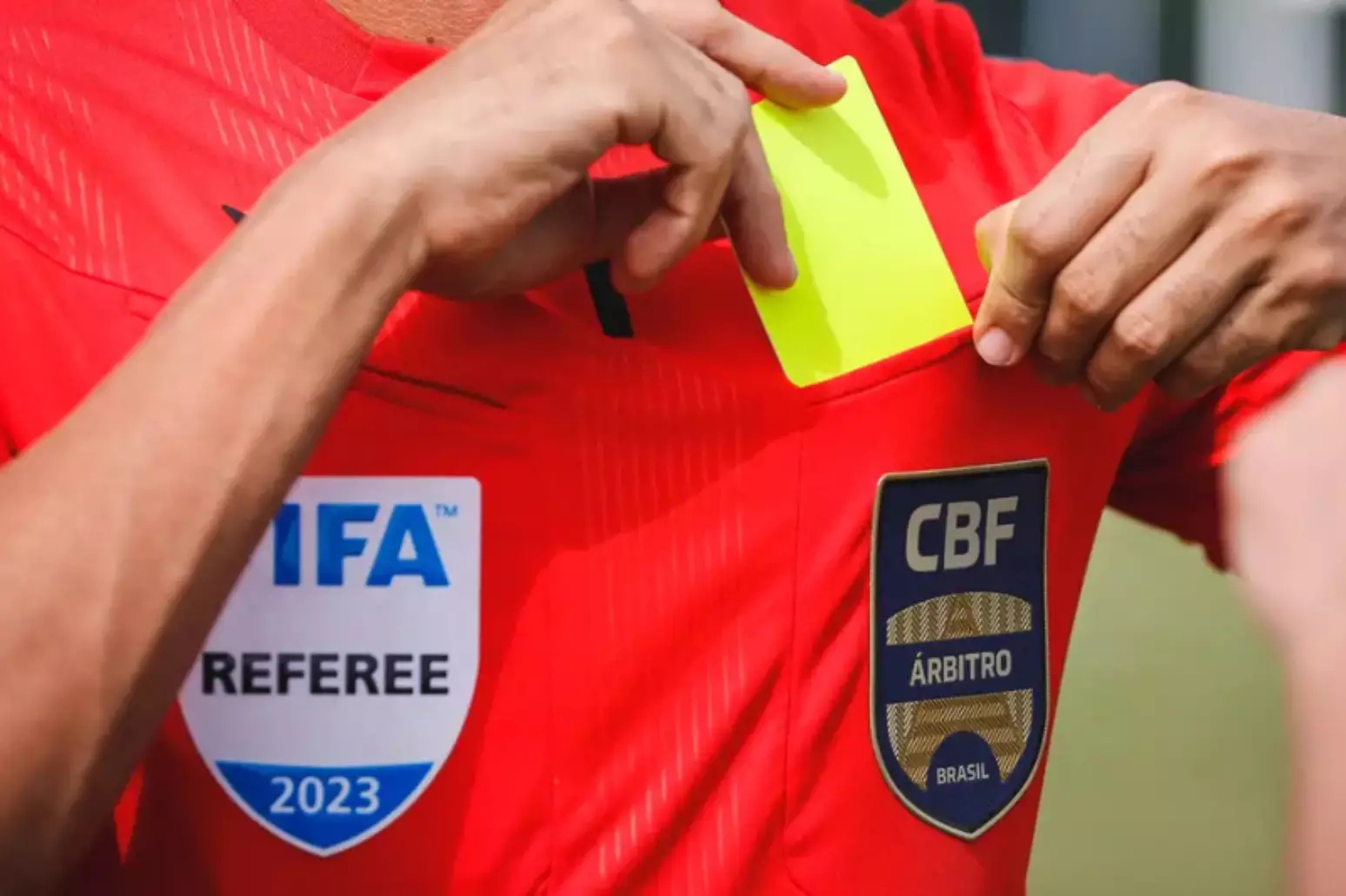 Juiz tem salário? Veja quanto recebem os árbitros da Série A em 2026