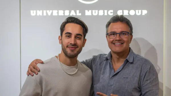 Diogo Melim assina contrato com a Universal Music Brasil