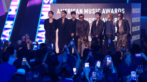 Confira a lista completa dos vencedores do American Music Awards (AMA) 16 bts ama 2026